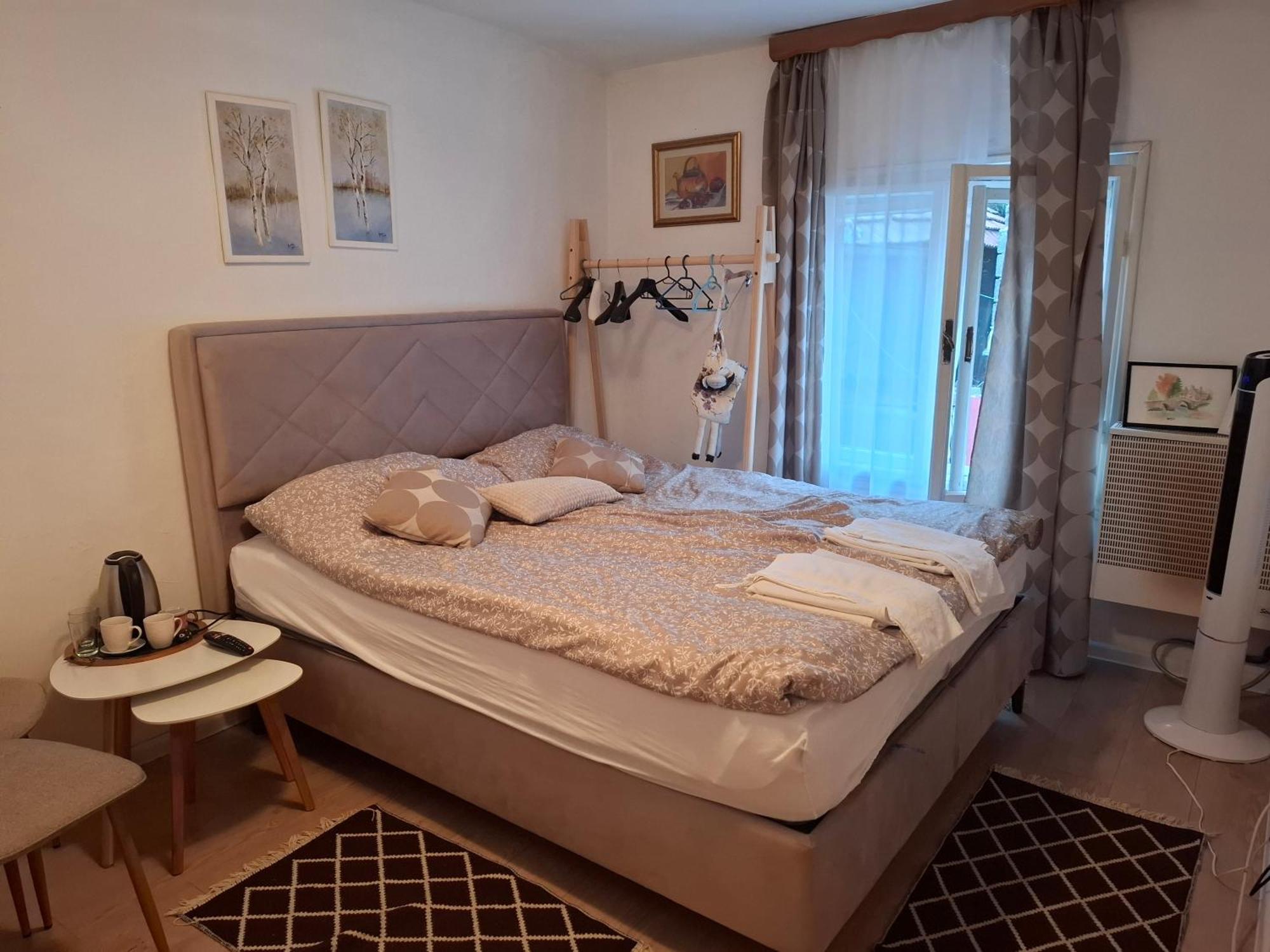 Guesthouse Unique Сараєво Номер фото