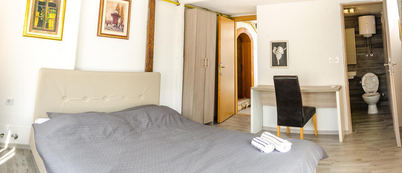 Guesthouse Unique Сараєво Екстер'єр фото